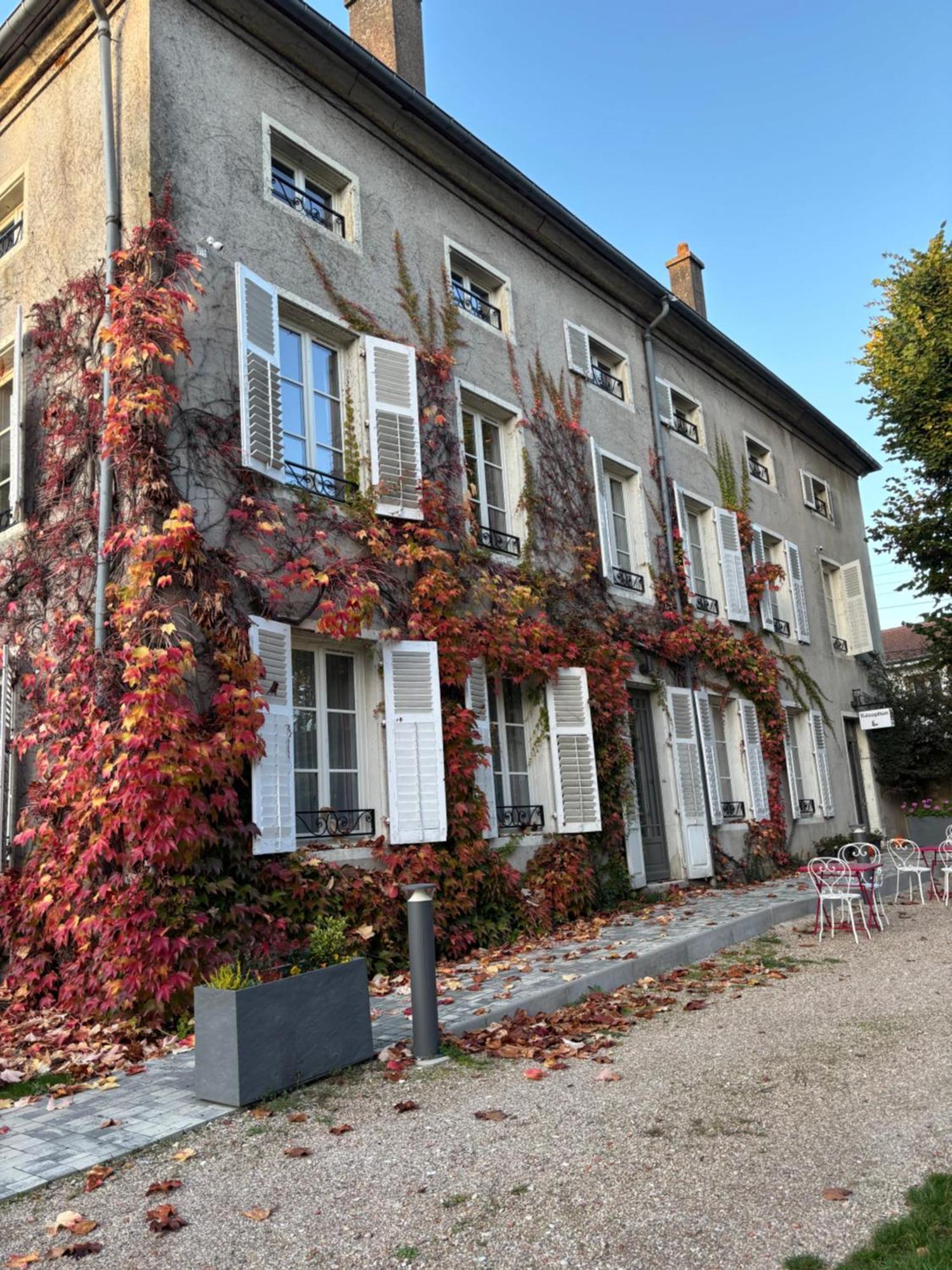 Logis Hotel Du Parc Pont-à-Mousson Dış mekan fotoğraf