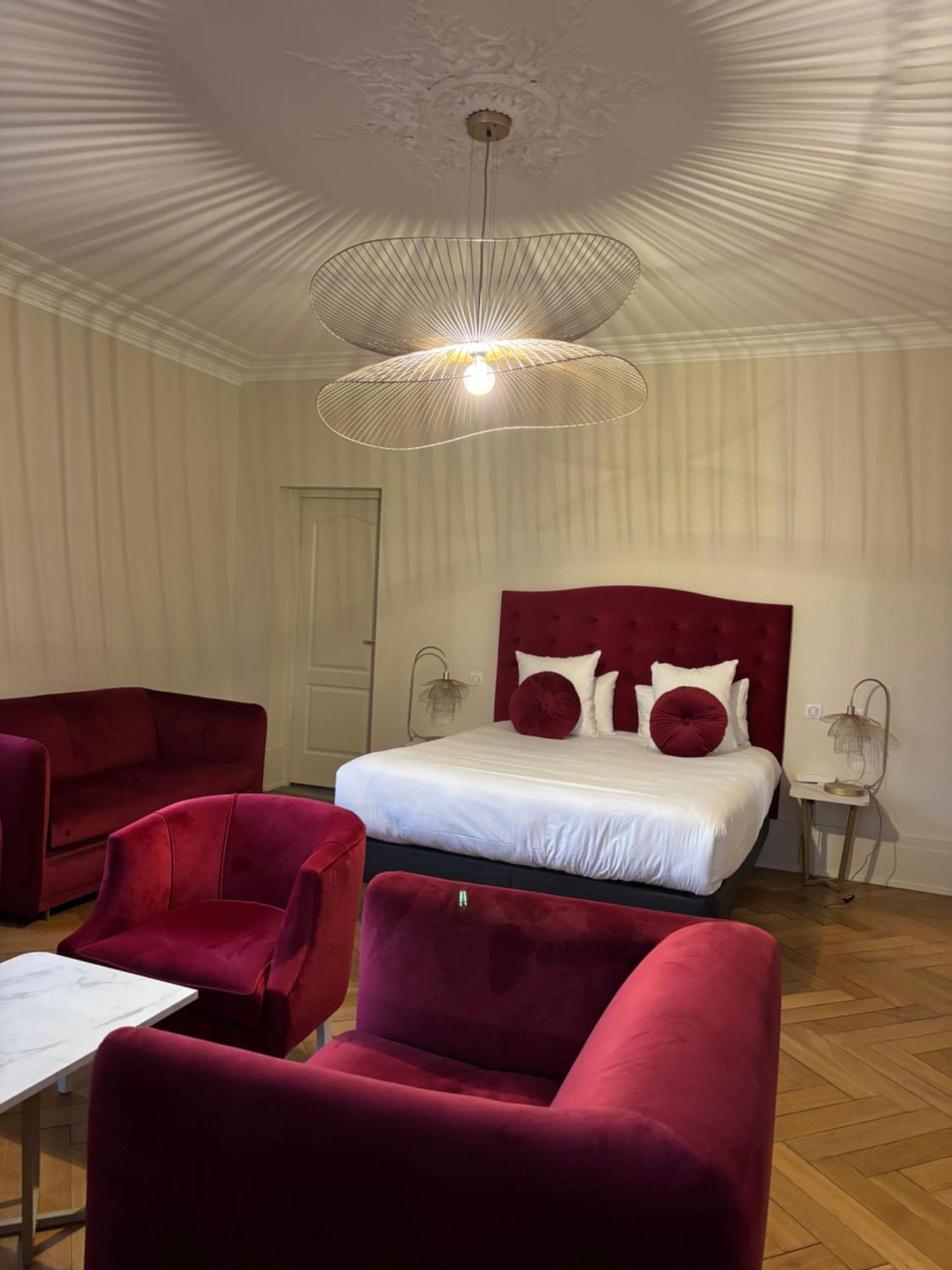 Logis Hotel Du Parc Pont-à-Mousson Dış mekan fotoğraf